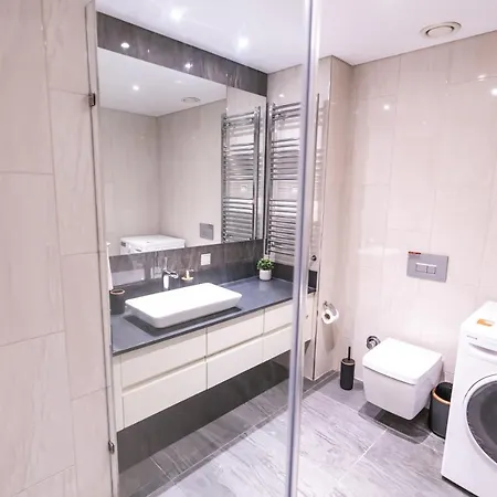 1-bdr Getaway With Poolgym Near Taksim Square *